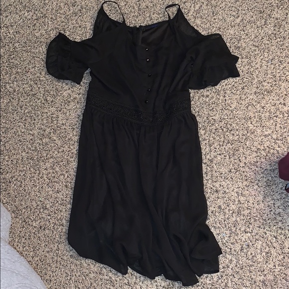 Formal dress - Picture 1 of 1